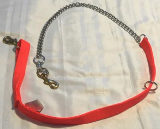 Dog Leash Double Nylon Chain Leash The Dog Leash Double Nylon Chain Lead is a 56 inch Double Nylon Chain Lead with 2 Snaps