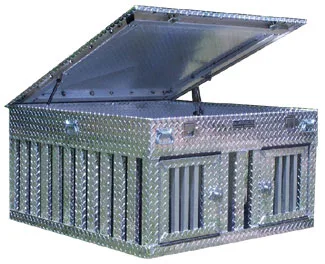 SUMMERTIME-Style units without top storage have 19” height and units with top storage have 18” height in the dog compartment and 6” top storage